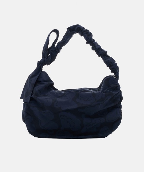 marimekko（マリメッコ）の「Utu Kukasta kukkaan / Crossbody bag L（ショルダーバッグ・レディース・ネイビー・FREE）」の2枚目の写真