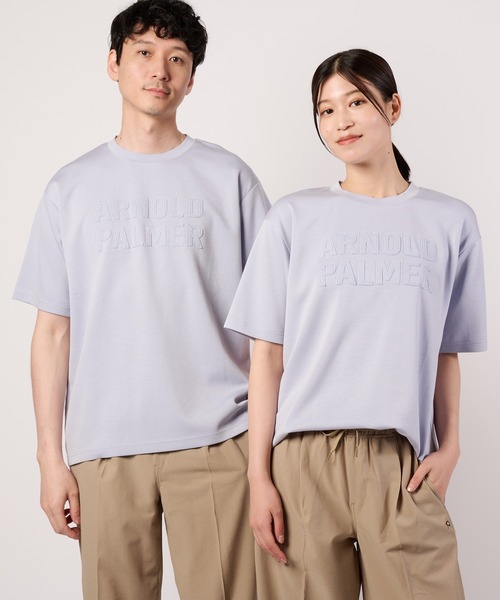 Arnold Palmer(アーノルドパーマー)の「【接触冷感/UVカット】シルキーダンボール シェア ロゴ Tシャツ(Tシャツ/カットソー・レディース・ベージュ/サックスブルー/ネイビー/ホワイト・L/XS/S/LL/M)」の1枚目の写真