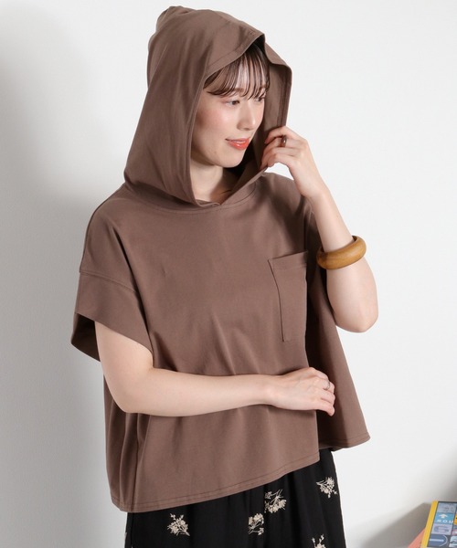 cepo(セポ)の「〈接触冷感 ICE TEE〉バックギャザーショートスリーブパーカー(Tシャツ/カットソー・レディース・オフホワイト/ブラウン/ブラック・M)」の9枚目の写真