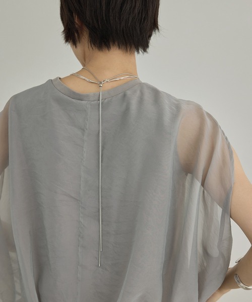 SALON adam et rope'（サロン アダム エ ロペ）の「【WEB限定】シアーオーガンジーバルーンプルオーバー（その他トップス・レディース・ベージュ系その他/ライトグレー・FREE）」の14枚目の写真