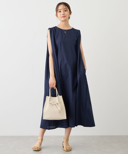 Jayro(ジャイロ)の「ノースリストレートワンピース(ワンピース・レディース・グリーン/ネイビー/イエロー系その他6/チャコールグレー・M)」の3枚目の写真