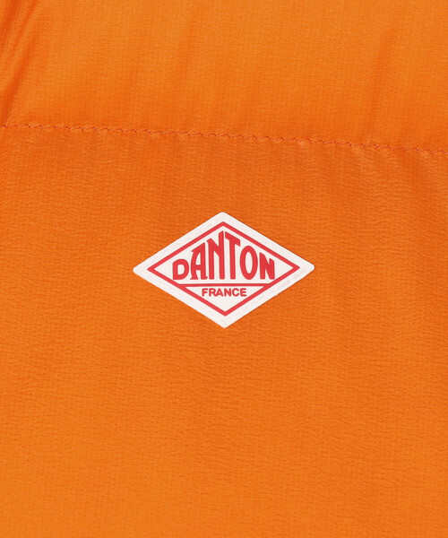 DANTON(ダントン)の「DANTON | ナイロンリップストップ ダウンフードジャケット WOMEN(ダウンジャケット/コート・レディース・ブラック/オレンジ・M)」の8枚目の写真