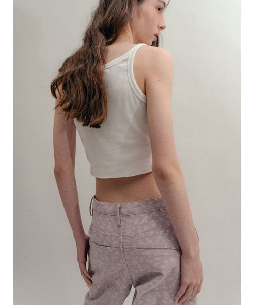 VISUS(ヴィスシュ)の「Rib Crop Sleeveless_White(Tシャツ/カットソー・レディース・その他・FREE)」の4枚目の写真