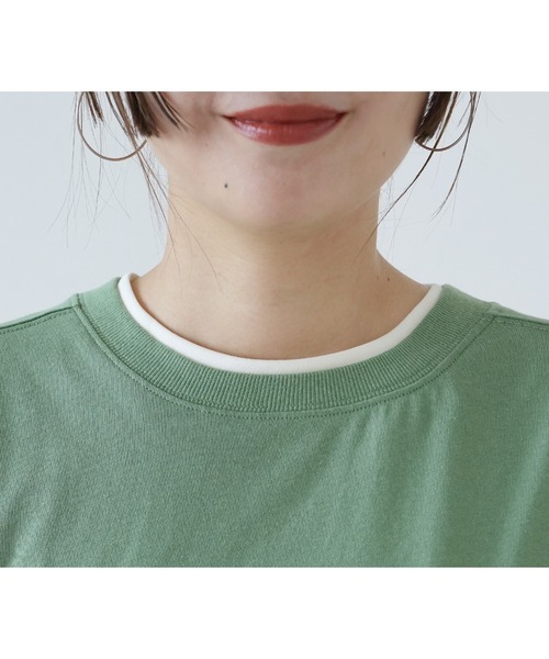reca(レカ)の「【接触冷感】配色レイヤード風バックロゴTシャツ(Tシャツ/カットソー・レディース・オフホワイト/チャコールグレー/ネイビー・FREE)」の4枚目の写真