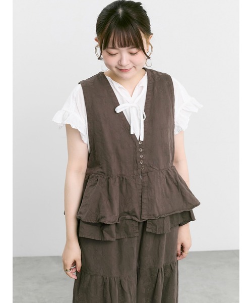 TSUHARU by Samansa Mos2(ツハルバイサマンサモスモス)の「【tukuroi】コットンジャカード製品染めベスト《WEB限定》(ベスト・レディース・キナリ/ピンク/グレー/モカ/ネイビー/ブラック/ダークブラウン・F)」の1枚目の写真