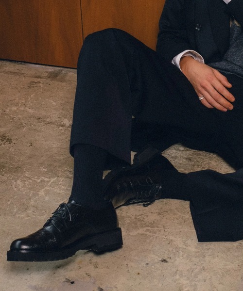 CONZ(コンズ)の「NEW CLASSIC PLAIN TOE BLACK PAISLEY(ドレスシューズ・メンズ・ブラック・27/26.5/26/25.5/25)」の1枚目の写真