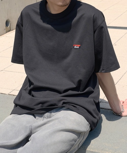 NANGA(ナンガ)の「【NANGA】ECO HYBRID BOX LOGO EMBROIDERY TEE NW2411-1G804(Tシャツ/カットソー・メンズ・ホワイト/アッシュグレー/ブラック・M/L/XL)」の2枚目の写真