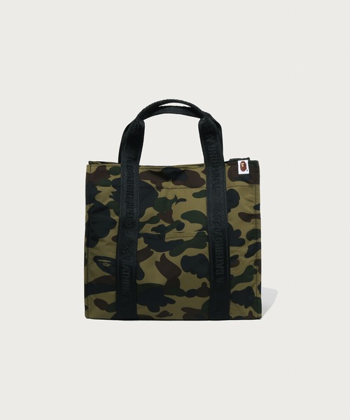 A BATHING APE（アベイシングエイプ）の「1ST CAMO SLIDING TOTE BAG TRAVEL（ショルダーバッグ・メンズ・イエロー/グリーン・FREE）」の3枚目の写真