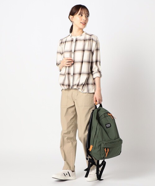 Grand PARK(グランドパーク)の「フロントINシャツ(シャツ/ブラウス・レディース・オフホワイト/ブラック/その他2/カーキ・FREE)」の8枚目の写真