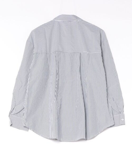 BELLUNA PLUS（ベルーナ）の「イージーケアが嬉しい！ストライプシャツ（シャツ/ブラウス・レディース・ネイビー系・X-LARGE/LARGE/MEDIUM）」の18枚目の写真