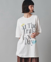 GOODDAYロゴ プリント Ｔシャツ AT THE TRNK