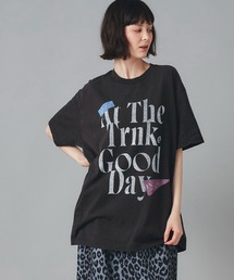 GOODDAYロゴ プリント Tシャツ AT THE TRNK
