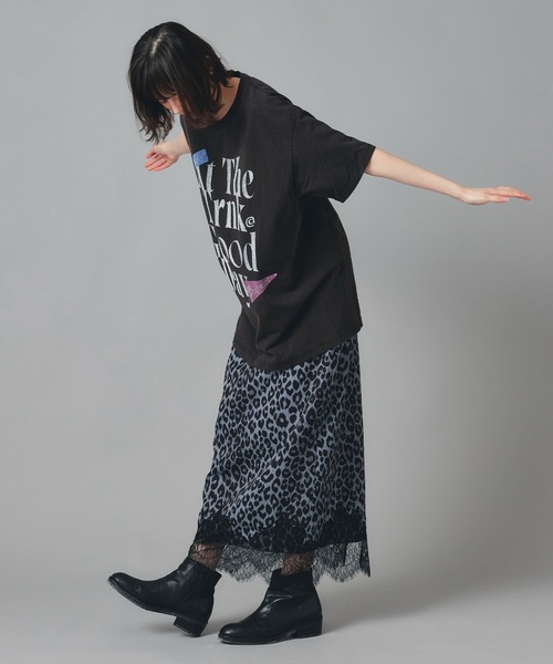 AT THE TRNK（アットザトランク）の「GOODDAYロゴ プリント Ｔシャツ AT THE TRNK（Tシャツ/カットソー・レディース・ホワイト/ブラック/グレー/クリーム・M/L）」の14枚目の写真