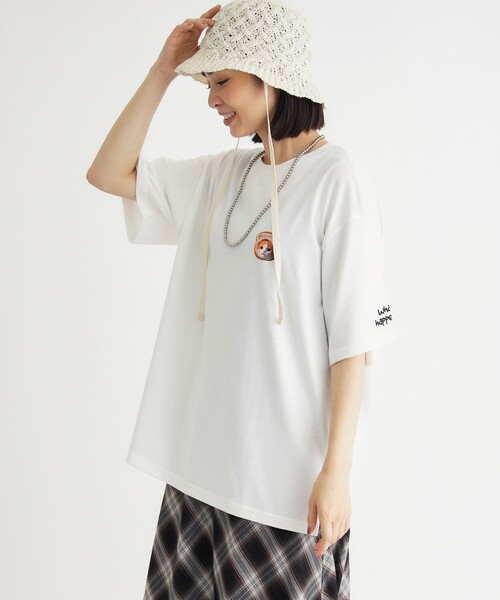 Right-on(ライトオン)の「《体型カバー》ネコバッグプリントTシャツ(Tシャツ/カットソー・レディース・チャコールグレー/ライトグレー/オフホワイト・05/04)」の5枚目の写真