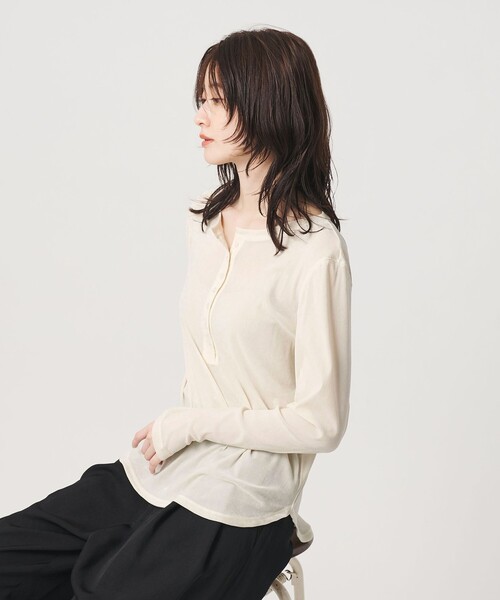 BEAUTY&YOUTH UNITED ARROWS（ビューティーアンドユースユナイテッドアローズ）の「フロッキーチュール ヘンリーネック カットソー（Tシャツ/カットソー・レディース・ダークグレー/オフホワイト/ライム・FREE）」の2枚目の写真