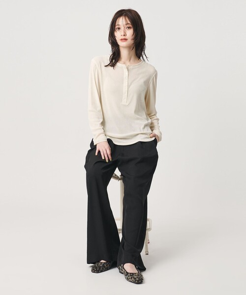 BEAUTY&YOUTH UNITED ARROWS（ビューティーアンドユースユナイテッドアローズ）の「フロッキーチュール ヘンリーネック カットソー（Tシャツ/カットソー・レディース・ダークグレー/オフホワイト/ライム・FREE）」の17枚目の写真