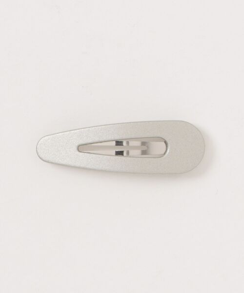 bibmilk（ビブミルク）の「BIBMILK ALMOND PIN 5.5cm - METALIC（ヘアピン・キッズ・グレー/ブラウン/グリーン/グリーン系/ブルー/パープル/ピンク/シルバー・ONE SIZE）」の4枚目の写真