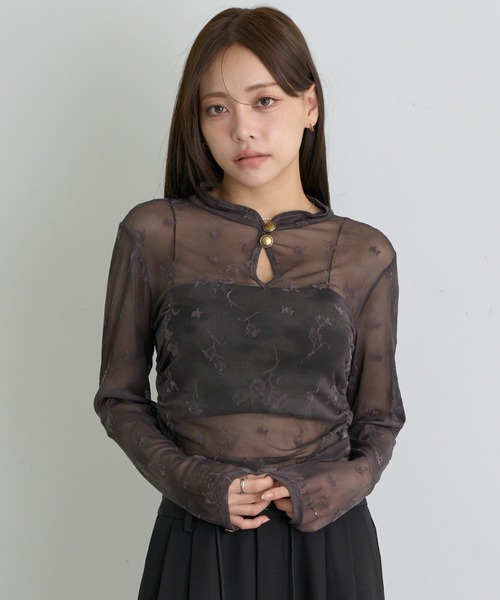 RAY CASSIN(レイカズン)の「チャイナシアーロングTシャツ(Tシャツ/カットソー・レディース・ホワイト系その他2/アイボリー/グレー系その他3/ブラウン系その他2/チャコールグレー/ブラック系その他2・FREE)」の9枚目の写真