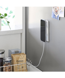 tower（タワー）の「マグネットスマートフォン充電ホルダー タワー（収納グッズ）」
