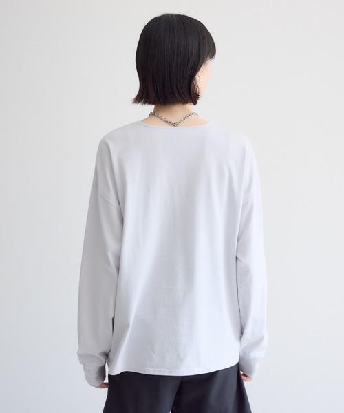 Paradise Picnic(パラダイスピクニック)の「SUGAR ROSE フォト箔プリントロングTシャツ(Tシャツ/カットソー・レディース・グレー・FREE)」の14枚目の写真