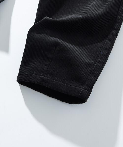 FREAK'S STORE（フリークスストア）の「限定展開 ベーシックシルエット コーデュロイ イージーパンツ（その他パンツ・メンズ・チャコールグレー/ブラック/ベージュ/ブラウン/ナチュラル・SMALL/MEDIUM/LARGE）」の13枚目の写真