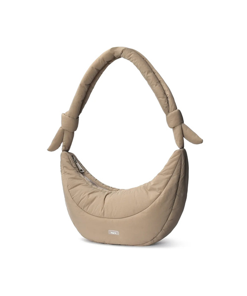 4OUR B(サビ)の「Bent Lip Bag (4colors)(メッセンジャーバッグ・レディース・ブラック/チョコ/アイボリー/ベージュ・FREE)」の1枚目の写真
