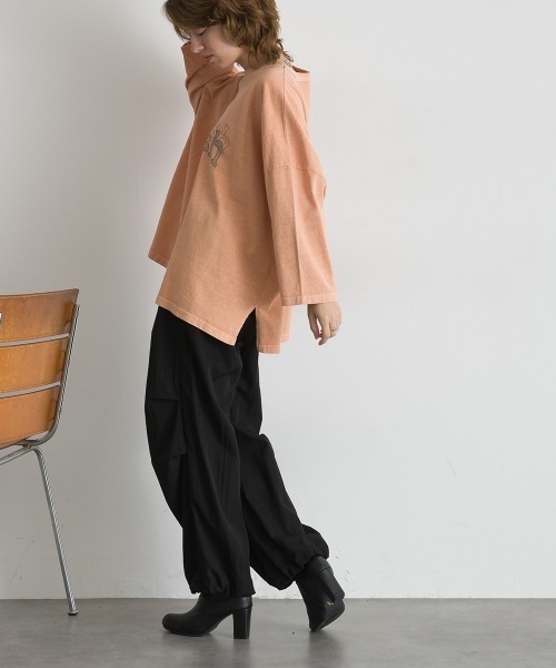 le colis(ルコリ)の「ロゴワイド 9分袖Tシャツ(Tシャツ/カットソー・レディース・オレンジ/グリーン/チャコールグレー/ベージュ・FREE)」の11枚目の写真