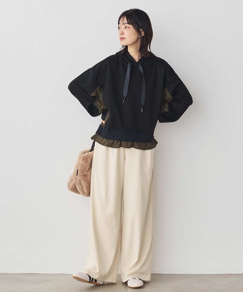 Gready Brilliant（グレディブリリアン）の「イージーセミワイド（その他パンツ・レディース・アイボリー/キャメル・38）」の16枚目の写真