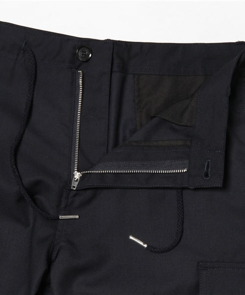 AKM Contemporary（エイケイエムコンテンポラリー）の「ショートカーゴパンツ（カーゴパンツ・メンズ・ネイビー/ブラック/グレー・MEDIUM/SMALL/LARGE）」の5枚目の写真