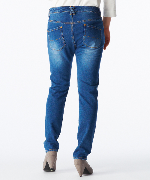 IEDIT（イディット）の「【股下丈が選べる】ブルーブラックプラネット本格仕様のカットソーライクデニムパンツ　　（デニムパンツ・レディース・ブルー/ライトブルー・4/5/13/2/3/6/7/1/10/8/12/9/11）」の14枚目の写真