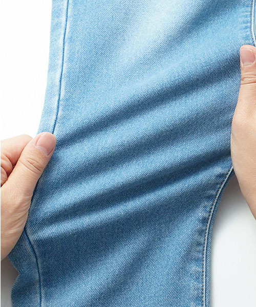 IEDIT（イディット）の「【股下丈が選べる】ブルーブラックプラネット本格仕様のカットソーライクデニムパンツ　　（デニムパンツ・レディース・ブルー/ライトブルー・4/5/13/2/3/6/7/1/10/8/12/9/11）」の11枚目の写真