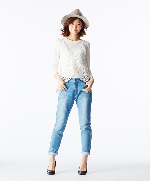 IEDIT（イディット）の「【股下丈が選べる】ブルーブラックプラネット本格仕様のカットソーライクデニムパンツ　　（デニムパンツ・レディース・ブルー/ライトブルー・4/5/13/2/3/6/7/1/10/8/12/9/11）」の7枚目の写真