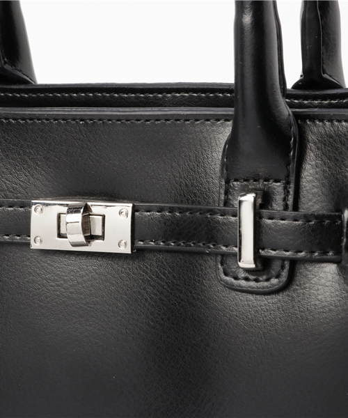 LOVELESS（ラブレス）の「【LOVELESS】WOMENS カラーブロックレザーバッグ（トートバッグ・レディース・ベージュ/ブラック/ネイビー・FREE）」の13枚目の写真