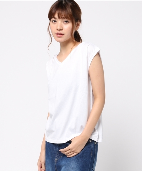 VENCEEXCHANGE(ヴァンスエクスチェンジ)の「ノースリーブ2タックVネックプルオーバー (Tシャツ/カットソー・レディース・オフホワイト/ダークグリーン/ブラック・MEDIUM)」の2枚目の写真