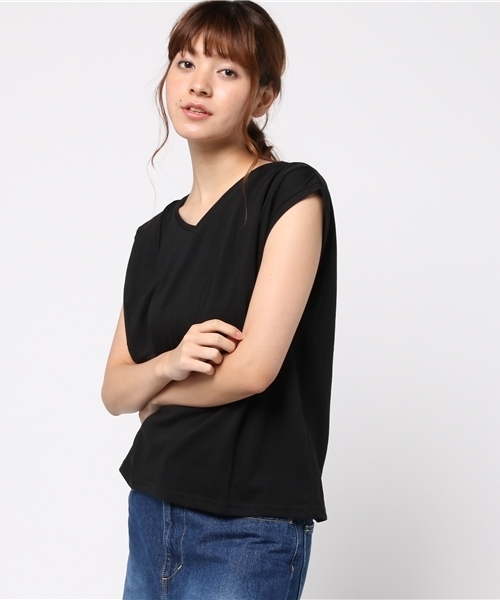 VENCEEXCHANGE(ヴァンスエクスチェンジ)の「ノースリーブ2タックVネックプルオーバー (Tシャツ/カットソー・レディース・オフホワイト/ダークグリーン/ブラック・MEDIUM)」の3枚目の写真