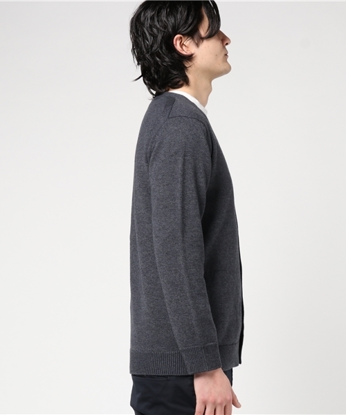 GLOSTER（グロスター）の「7G　Vネックカーデガン（カーディガン/ボレロ・メンズ・グレー/ネイビー・L/M/S）」の4枚目の写真