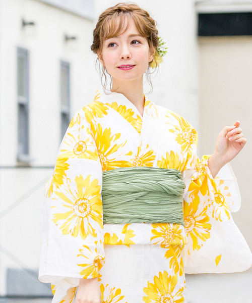 bonheur saisons(ボヌールセゾン)の「浴衣3点セット (浴衣+帯+下駄)「bonheur saisons/ボヌールセゾン」(浴衣・レディース・アイボリー/オフホワイト/ホワイト系その他/ブルー系その他/ホワイト×イエロー/ダークネイビー/ホワイト系その他2/ホワイト系その他3/ホワイト系その他5/ホワイト系その他7・FREE/フリー)」の5枚目の写真