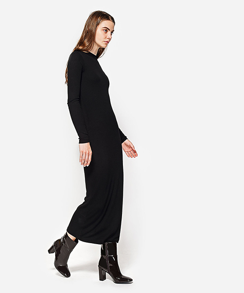CHARLES & KEITH(チャールズ & キース)の「 ベーシックブロックヒールブーツ / BASIC BLOCK HEELED BOOTS(ブーツ・レディース・ダークブラウン/ブラック・25cm/24.5cm/23cm/23.5cm/22.5cm)」の8枚目の写真