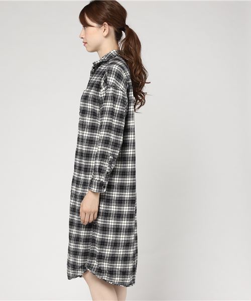 niko and...（ニコアンド）の「20ネルワイドシャツワンピース【niko and ...】（シャツワンピース・レディース・ブラック/ネイビー/クリーム・MEDIUM/LARGE）」の6枚目の写真