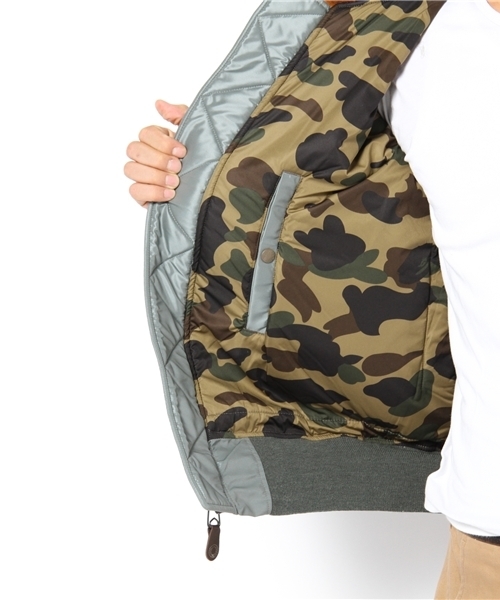 A BATHING APE（アベイシングエイプ）の「BAPE×TOYS McCOY B-15C 