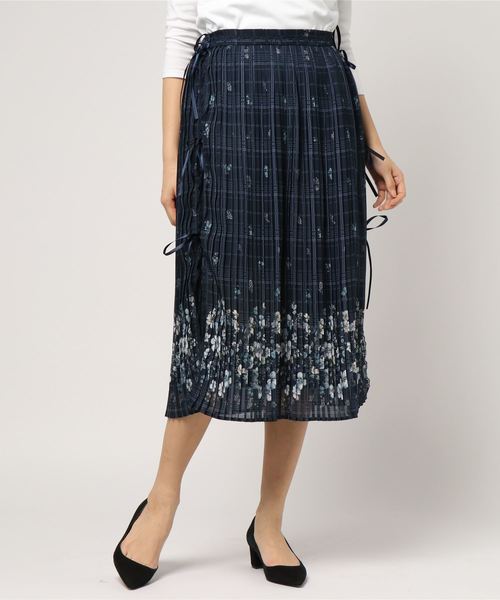 axes femme(アクシーズファム)の「サイドリボンプリーツスカート(スカート・レディース・ネイビー/ピンク/キナリ・MEDIUM)」の5枚目の写真