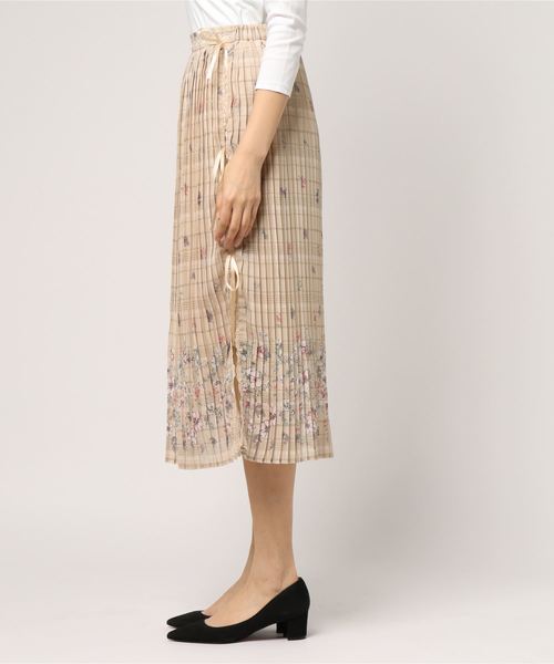 axes femme(アクシーズファム)の「サイドリボンプリーツスカート(スカート・レディース・ネイビー/ピンク/キナリ・MEDIUM)」の8枚目の写真