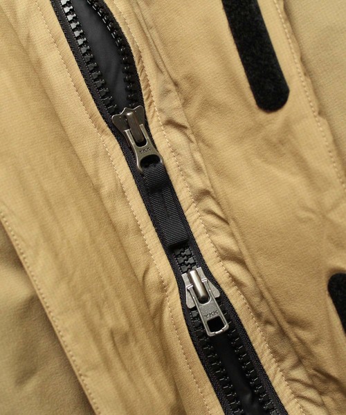 THE NORTH FACE（ザノースフェイス）の「THE NORTH FACE (ノースフェイス）Baltro Light Jacket バルトロライトジャケット（ダウンジャケット/コート・メンズ・ブラック/ベージュ・SMALL/MEDIUM/LARGE/X-LARGE）」の17枚目の写真