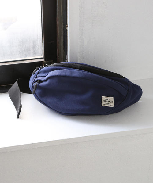 coen(コーエン)の「キャンバスボディバッグ(ボディバッグ/ウエストポーチ・メンズ・ワインレッド/ネイビー/ブラック/ナチュラル・FREE)」の3枚目の写真