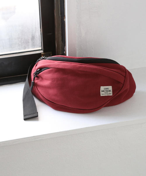 coen(コーエン)の「キャンバスボディバッグ(ボディバッグ/ウエストポーチ・メンズ・ワインレッド/ネイビー/ブラック/ナチュラル・FREE)」の4枚目の写真