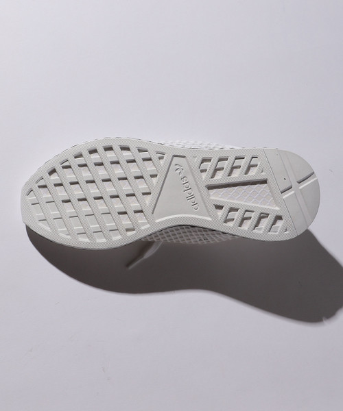 adidas Originals（アディダスオリジナルス）の「＜adidas Originals(アディダス)＞ DEERUPT RUNNER/ディーラプト о（スニーカー・メンズ・ホワイト/ブラック・25.5cm/26cm/27cm/28cm/26.5cm/27.5cm/28.5cm）」の4枚目の写真