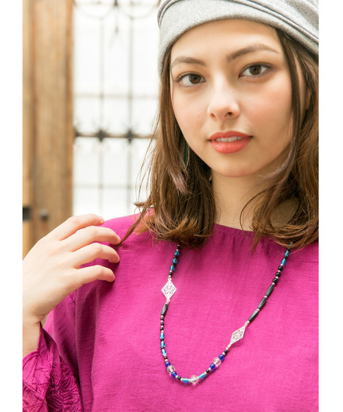 チャイハネ（チャイハネ）の「【チャイハネ】カミーラネックレス（ネックレス・レディース・ブラック/ブルー・FREE）」の8枚目の写真