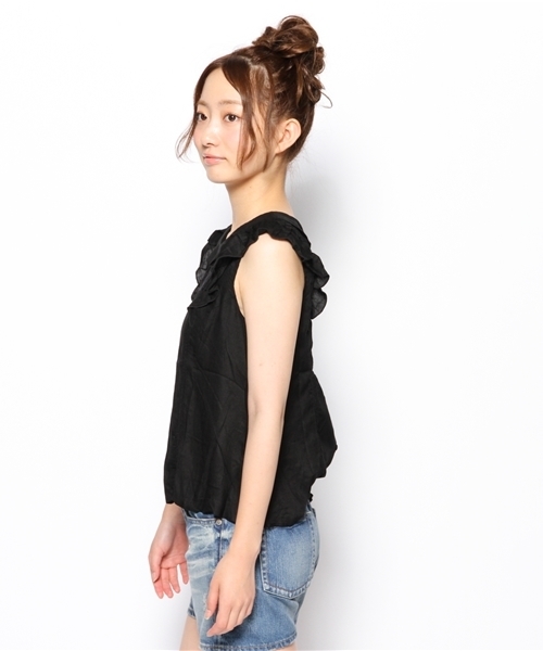 mysty woman（ミスティウーマン）の「バック釦ブラウス（シャツ/ブラウス・レディース・ブラック/オフホワイト/ピンクベージュ・MEDIUM）」の5枚目の写真