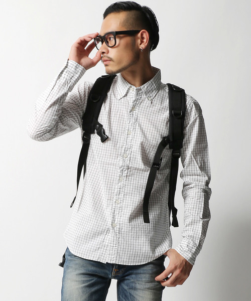 Audience（オーディエンス）の「日本製 シャーリング加工 ボタンダウン 長袖シャツ（シャツ/ブラウス・メンズ・ブラック系その他2/ブルー系その他3/ブルー/ブルー系その他2/ブラウン系その他/グレー系その他/ブルー系その他4/オフホワイト/ブルー系その他5/ブラック系その他/ネイビー/ブルー系その他/ピンク/ライトブルー/サックスブルー/ホワイト/ダークネイビー/ベージュ/ホワイト系その他/ブラック系その他3・S/M/L/XL）」の5枚目の写真