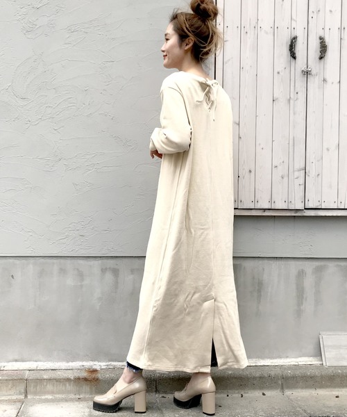 archives（アルシーヴ）の「【ZOZO限定】バックレースアップサーマルワンピース（ワンピース・レディース・チャコールグレー/ブラック/ブラウン/アイボリー・MEDIUM）」の2枚目の写真